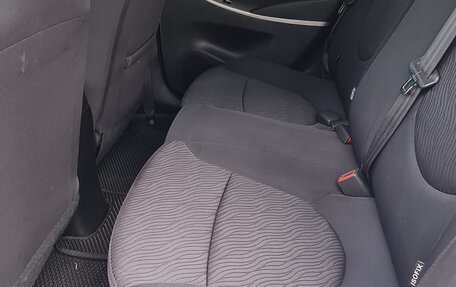 Hyundai Solaris II рестайлинг, 2013 год, 880 000 рублей, 21 фотография