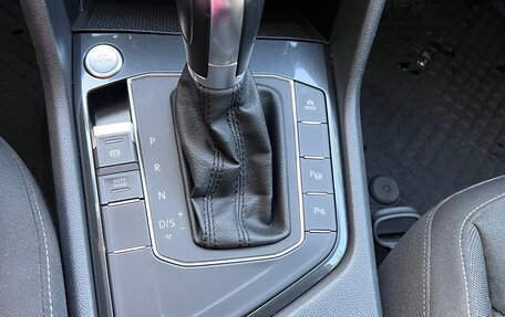 Volkswagen Tiguan II, 2019 год, 2 500 000 рублей, 14 фотография
