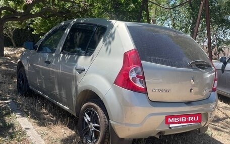 Renault Sandero II рестайлинг, 2014 год, 550 000 рублей, 3 фотография