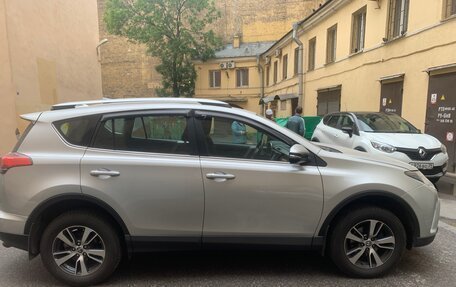 Toyota RAV4, 2019 год, 3 100 000 рублей, 3 фотография