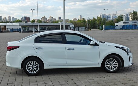 KIA Rio IV, 2020 год, 1 700 000 рублей, 8 фотография