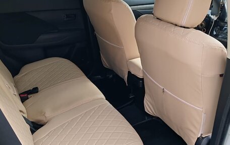 Mitsubishi Outlander III рестайлинг 3, 2017 год, 1 650 000 рублей, 7 фотография