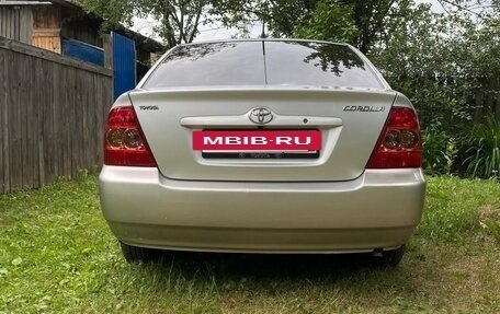 Toyota Corolla, 2005 год, 750 000 рублей, 2 фотография