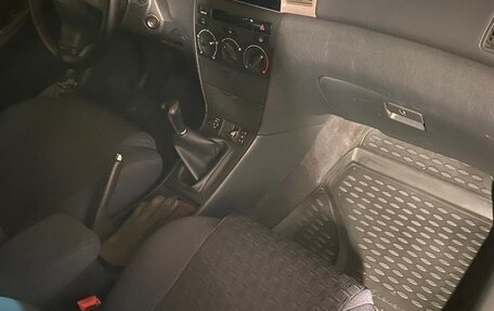 Toyota Corolla, 2005 год, 750 000 рублей, 12 фотография
