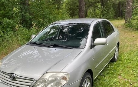 Toyota Corolla, 2005 год, 750 000 рублей, 15 фотография