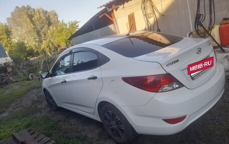 Hyundai Solaris II рестайлинг, 2012 год, 717 000 рублей, 8 фотография
