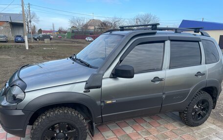 Chevrolet Niva I рестайлинг, 2013 год, 680 000 рублей, 2 фотография
