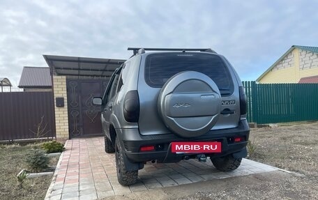 Chevrolet Niva I рестайлинг, 2013 год, 680 000 рублей, 5 фотография