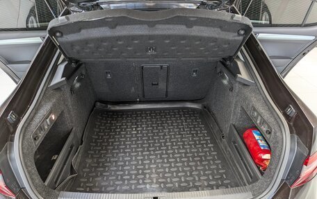 Skoda Superb III рестайлинг, 2016 год, 1 800 000 рублей, 11 фотография