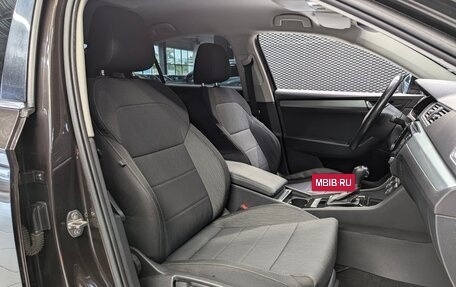 Skoda Superb III рестайлинг, 2016 год, 1 800 000 рублей, 20 фотография