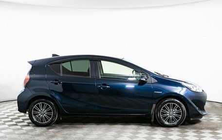 Toyota Aqua I, 2018 год, 1 300 000 рублей, 4 фотография