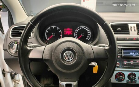 Volkswagen Polo VI (EU Market), 2013 год, 630 000 рублей, 8 фотография