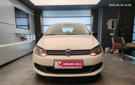 Volkswagen Polo VI (EU Market), 2013 год, 630 000 рублей, 2 фотография