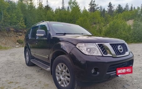 Nissan Pathfinder, 2011 год, 1 600 000 рублей, 3 фотография