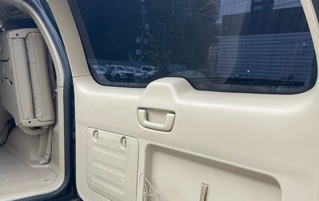 Toyota Land Cruiser Prado 120 рестайлинг, 2008 год, 2 050 000 рублей, 27 фотография