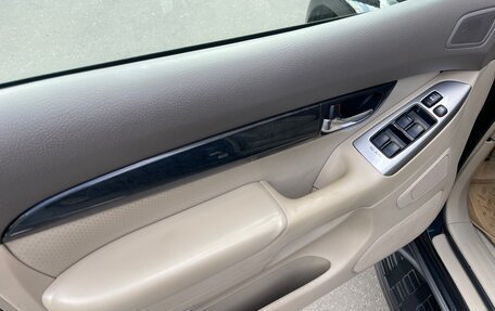 Toyota Land Cruiser Prado 120 рестайлинг, 2008 год, 2 050 000 рублей, 21 фотография
