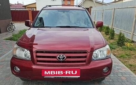 Toyota Highlander III, 2004 год, 1 200 000 рублей, 7 фотография