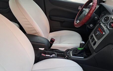 Ford Focus II рестайлинг, 2008 год, 380 000 рублей, 2 фотография