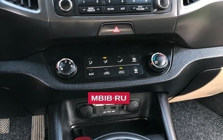 KIA Sportage III, 2013 год, 1 400 000 рублей, 17 фотография