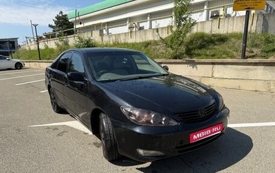 Toyota Camry V40, 2004 год, 520 000 рублей, 1 фотография