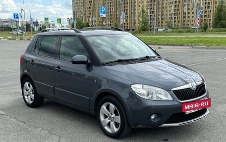 Skoda Fabia II, 2011 год, 835 000 рублей, 4 фотография