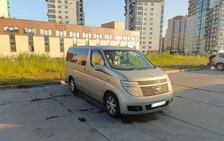 Nissan Elgrand III, 2004 год, 1 150 000 рублей, 2 фотография