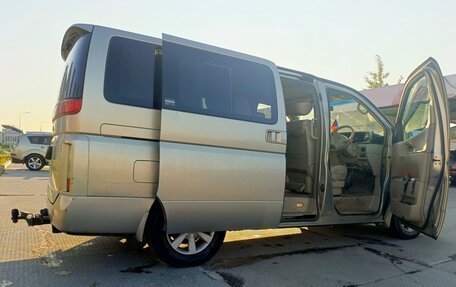 Nissan Elgrand III, 2004 год, 1 150 000 рублей, 9 фотография