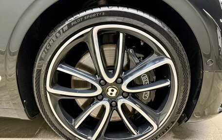 Bentley Continental GT III, 2019 год, 21 000 000 рублей, 11 фотография