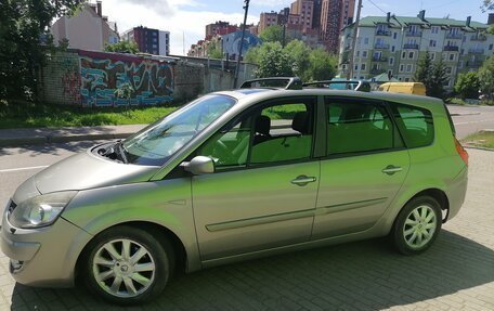 Renault Scenic III, 2007 год, 550 000 рублей, 2 фотография