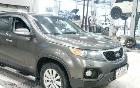 KIA Sorento II рестайлинг, 2010 год, 1 050 000 рублей, 2 фотография