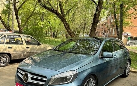Mercedes-Benz A-Класс, 2013 год, 1 350 000 рублей, 2 фотография