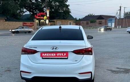 Hyundai Solaris II рестайлинг, 2018 год, 1 250 000 рублей, 8 фотография