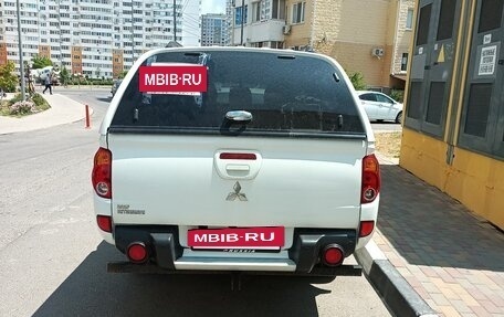 Mitsubishi L200 IV рестайлинг, 2014 год, 2 249 000 рублей, 2 фотография