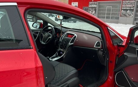 Opel Astra J, 2013 год, 700 000 рублей, 5 фотография