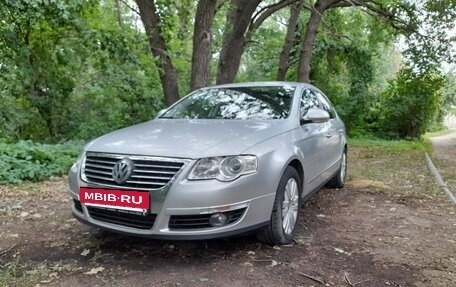 Volkswagen Passat B6, 2007 год, 720 000 рублей, 2 фотография