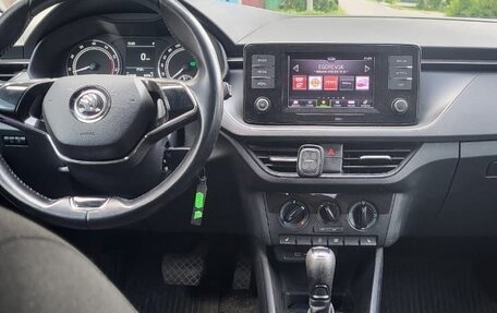Skoda Rapid II, 2021 год, 1 700 000 рублей, 5 фотография