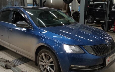 Skoda Octavia, 2018 год, 1 800 000 рублей, 2 фотография