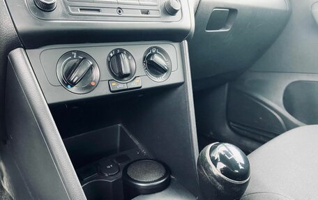 Volkswagen Polo VI (EU Market), 2019 год, 930 000 рублей, 13 фотография