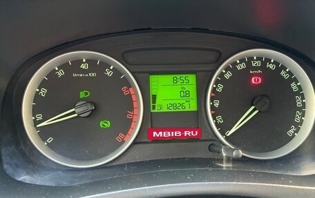 Skoda Fabia II, 2009 год, 670 000 рублей, 12 фотография