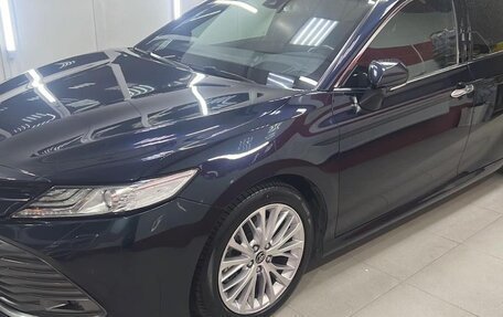 Toyota Camry, 2018 год, 2 870 000 рублей, 9 фотография