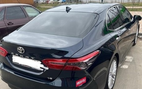 Toyota Camry, 2018 год, 2 870 000 рублей, 4 фотография