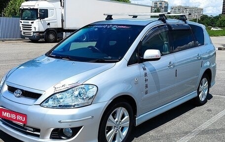 Toyota Ipsum II, 2007 год, 1 780 000 рублей, 3 фотография