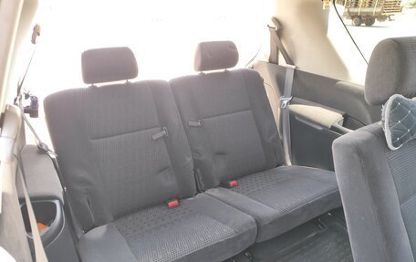 Toyota Ipsum II, 2007 год, 1 780 000 рублей, 35 фотография
