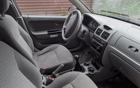 KIA Rio II, 2005 год, 290 000 рублей, 3 фотография