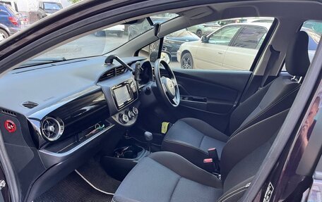 Toyota Vitz, 2018 год, 1 250 000 рублей, 13 фотография