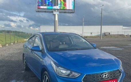 Hyundai Solaris II рестайлинг, 2018 год, 1 099 000 рублей, 3 фотография