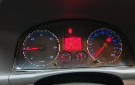 Volkswagen Touran III, 2007 год, 950 000 рублей, 9 фотография