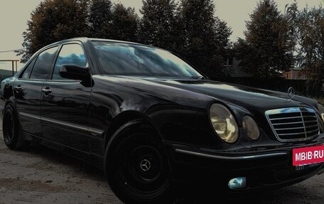 Mercedes-Benz E-Класс, 1999 год, 650 000 рублей, 6 фотография