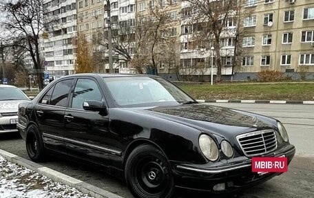 Mercedes-Benz E-Класс, 1999 год, 650 000 рублей, 5 фотография