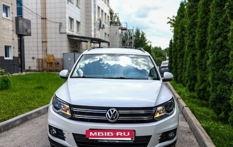 Volkswagen Tiguan I, 2012 год, 999 000 рублей, 2 фотография